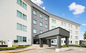 Fiesta Inn Express Perinorte